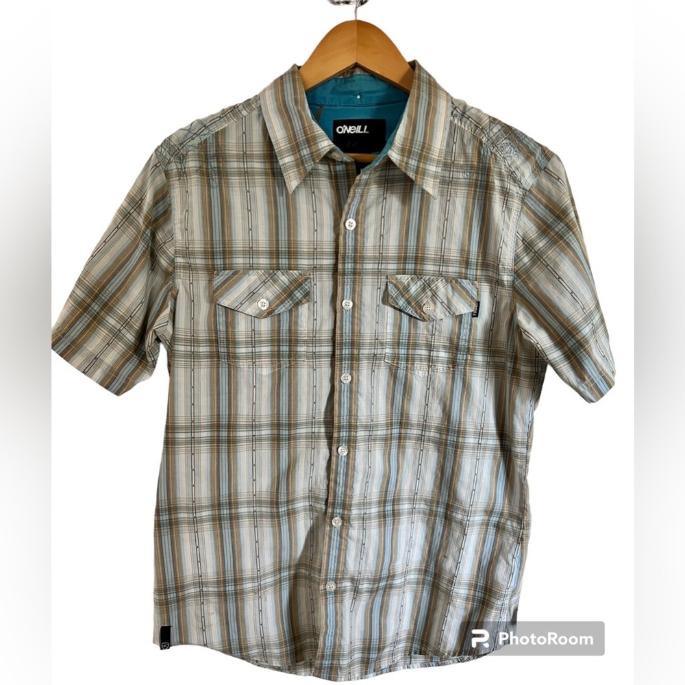 O’Neil button up shirt Size Medium
